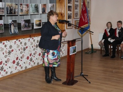  (photo)