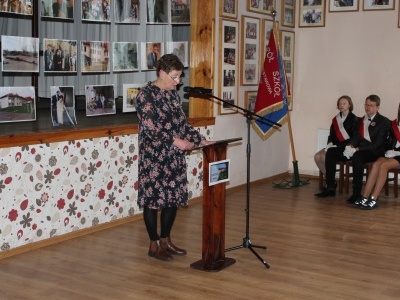  (photo)
