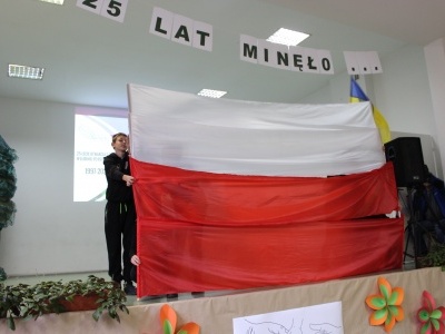  (photo)
