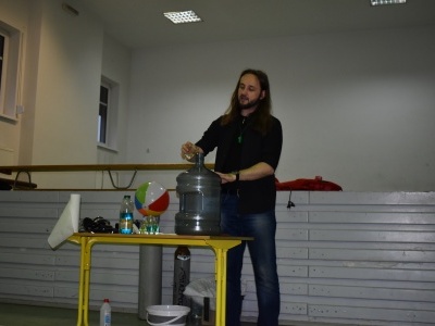  (photo)