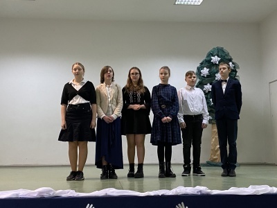  (photo)