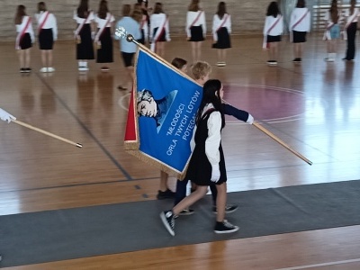  (photo)