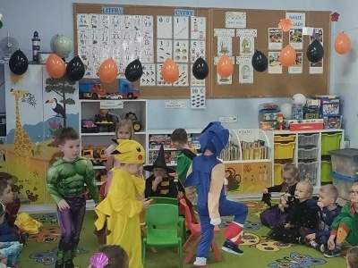  (photo)