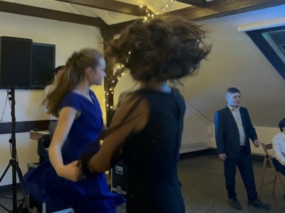 (photo)