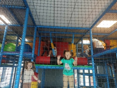  (photo)