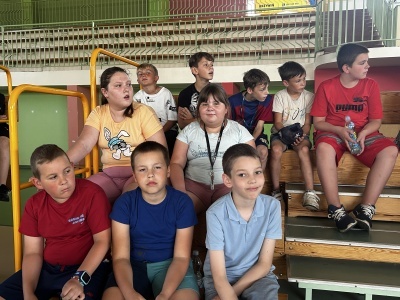  (photo)
