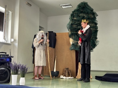  (photo)