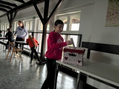  (photo)