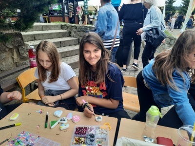  (photo)