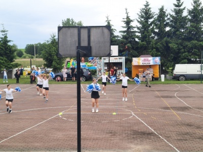  (photo)