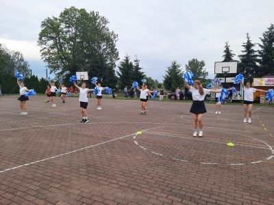  (photo)