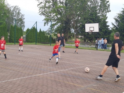  (photo)