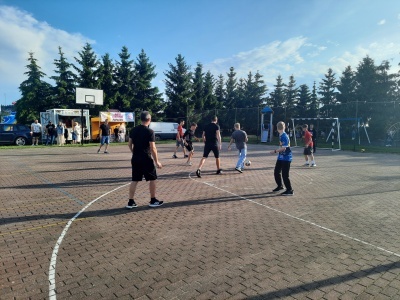  (photo)