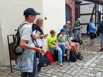  (photo)