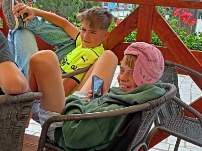  (photo)