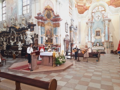 (photo)
