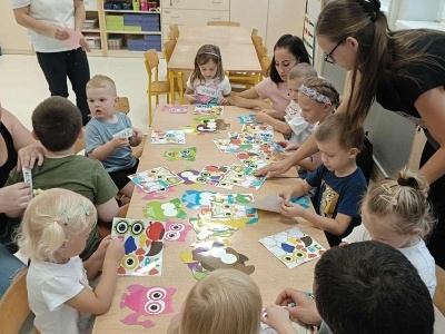  (photo)